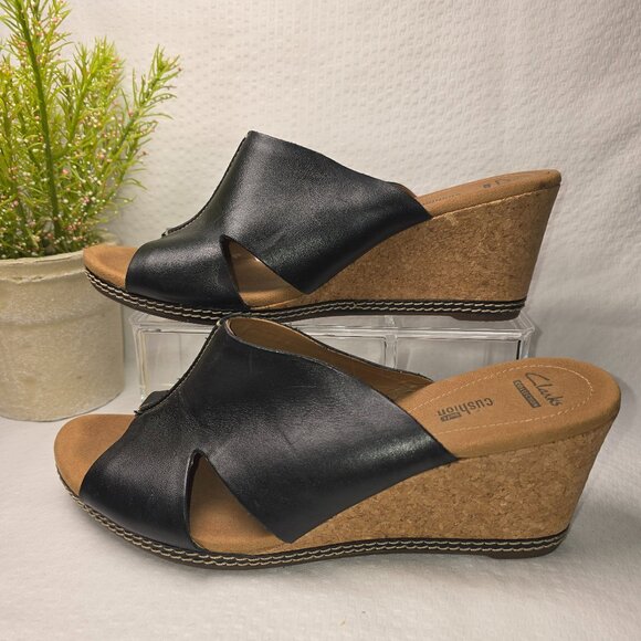 CLARK WOMENS LEATHER SLIDE WEDGE SANDAL CORK SOLE BLACK SIZE 11 EUC - Picture 1 of 9